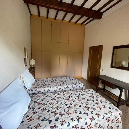 Casa Femi Apartment San Gimignano Bagian luar foto