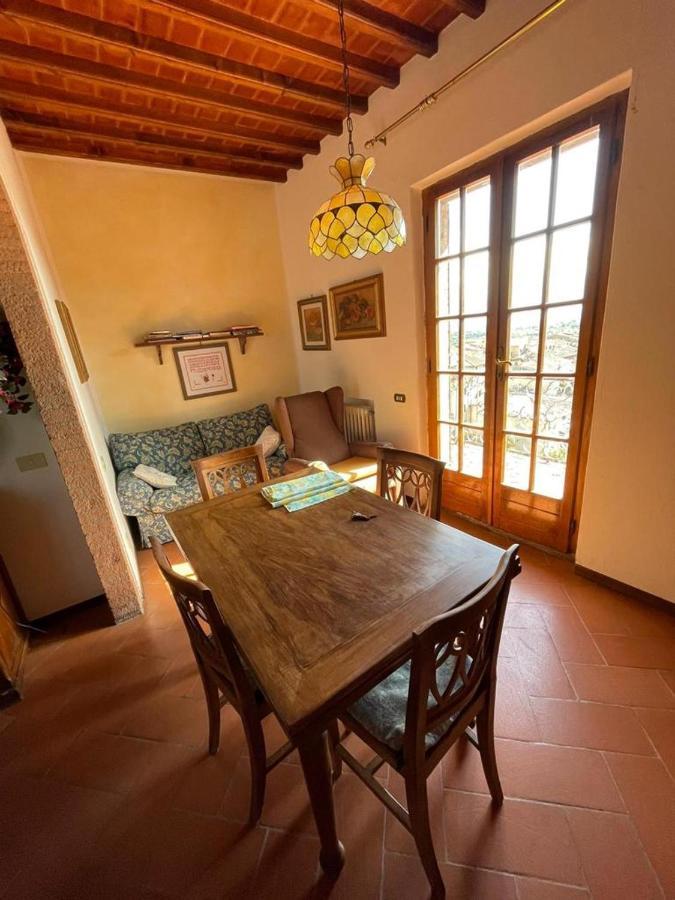 Casa Femi Apartment San Gimignano Bagian luar foto