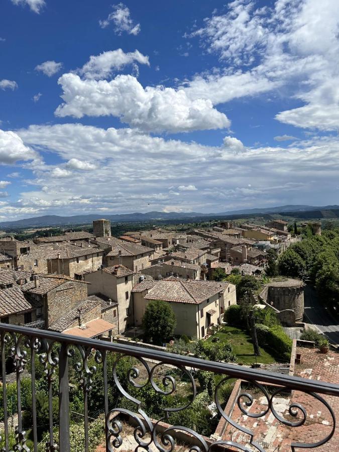 Casa Femi Apartment San Gimignano Bagian luar foto