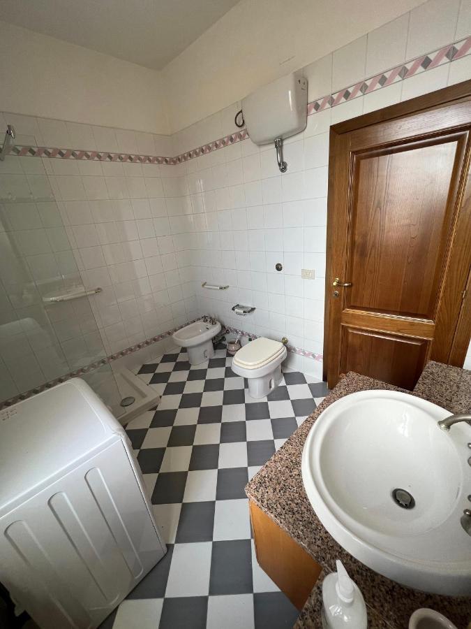 Casa Femi Apartment San Gimignano Bagian luar foto