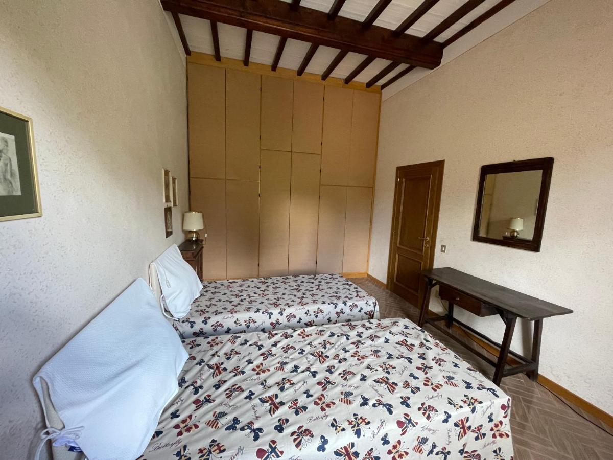 Casa Femi Apartment San Gimignano Bagian luar foto